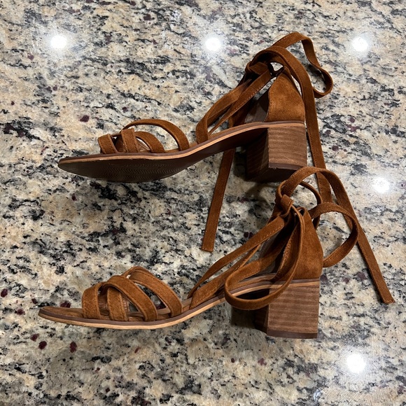 Steve Madden Rizzaa Suede Sandals - Picture 5 of 5